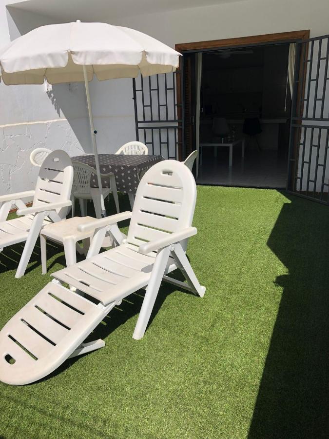 Apartamento De 1 Dormitorio En Victoria Court 2 Los Cristianos. Los Cristianos  Luaran gambar